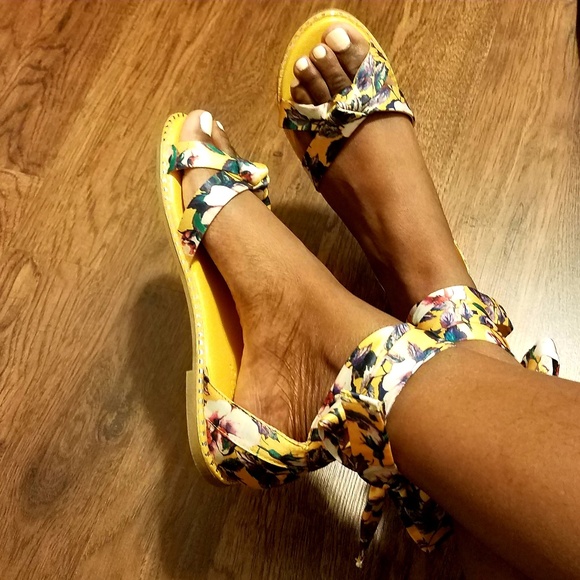 New! Mustard Floral Ankle Tie Sandal Flats - Picture 3 of 4